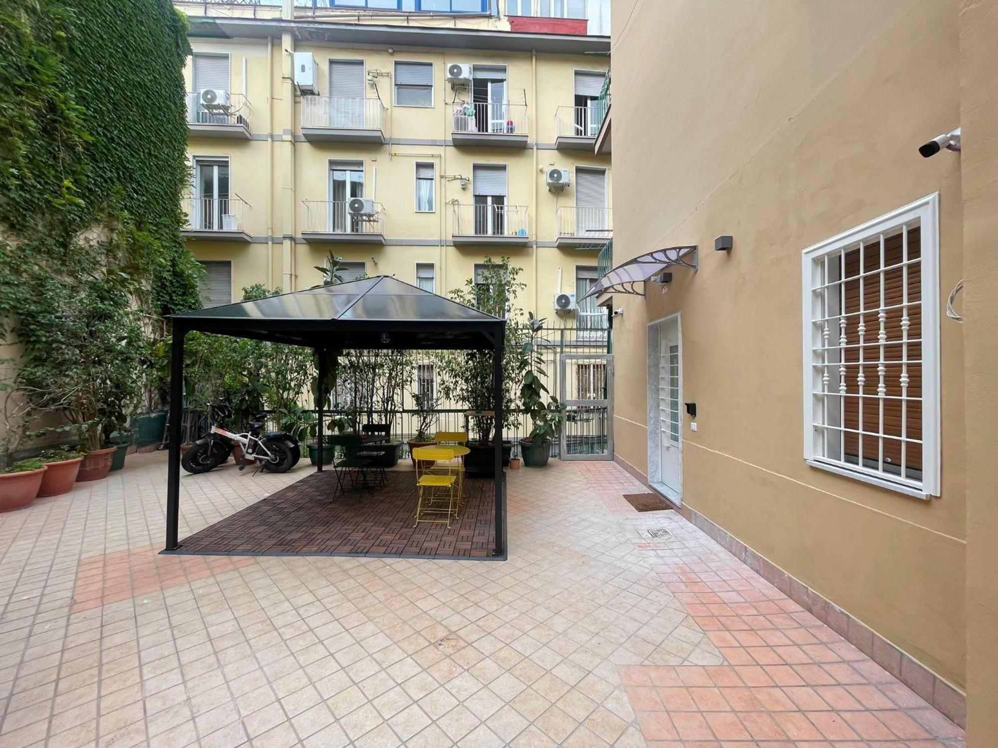 La Casa Di Ily Hotel Napels Buitenkant foto